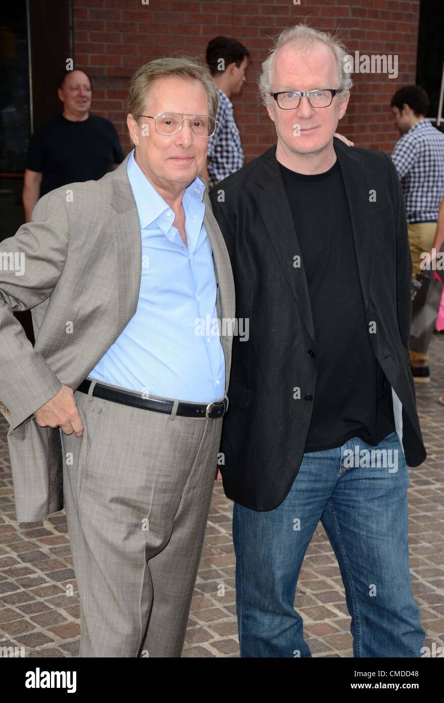 William Friedkin, Tracy Letts presso gli arrivi a KILLER JOE speciale proiezione, Tribeca Grand Hotel, New York, NY Luglio 23, 2012. Foto di: Derek Storm/Everett Collection Foto Stock