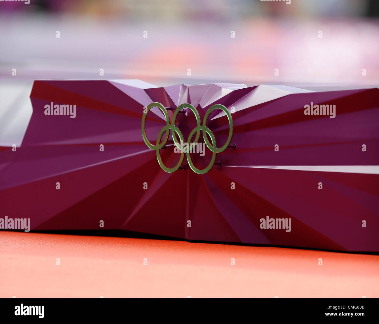 LA CERIMONIA DI MEDAGLIA PODIO OLYMPIC STADIUM LONDRA Foto Stock