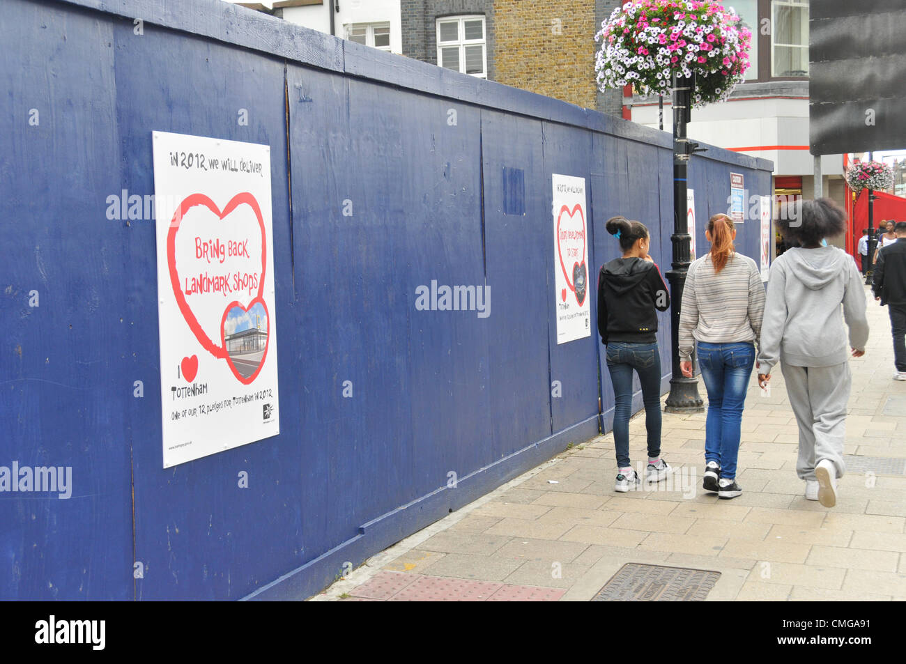 Tottenham, Londra, Regno Unito. 6 luglio 2012. Il Tottenham area è un anno dal London tumulti. Foto Stock