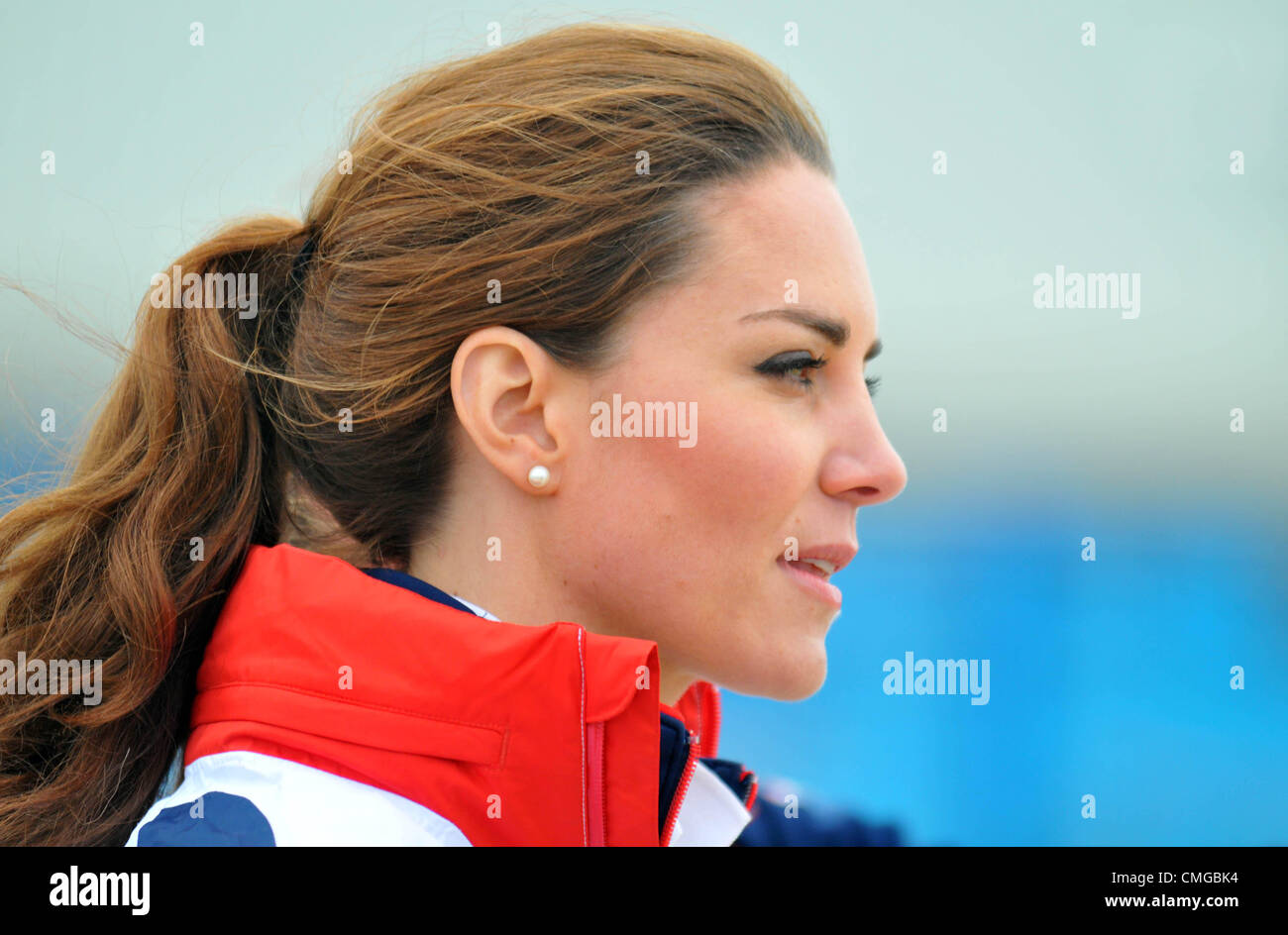 Olimpiadi di Londra 2012, Kate Middleton visiti la Vela olimpica luogo per il London 2012 Giochi Olimpici a guardare l'azione August 6th, 2012 foto: Dorset Servizio media Foto Stock