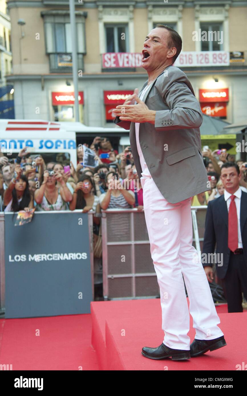 Agosto 8, 2012 - Madrid, Spagna - attore belga Jean Claude Van Damme assiste "le parti soggette a usura 2' premiere a Callao cinema di Madrid (credito Immagine: © Jack Abuin/ZUMAPRESS.com) Foto Stock