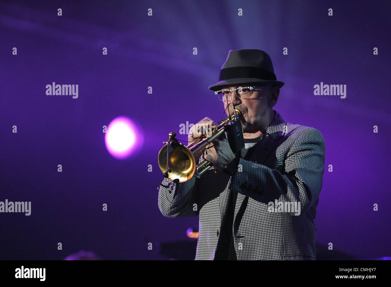 Gdansk, Polonia 11th, Agosto 2012 Solidarietà di Arts Festival. Tomasz Stanko suona dal vivo durante la " Lo spazio di libertà : Stanko + Open-Air Jazz Show". Foto Stock