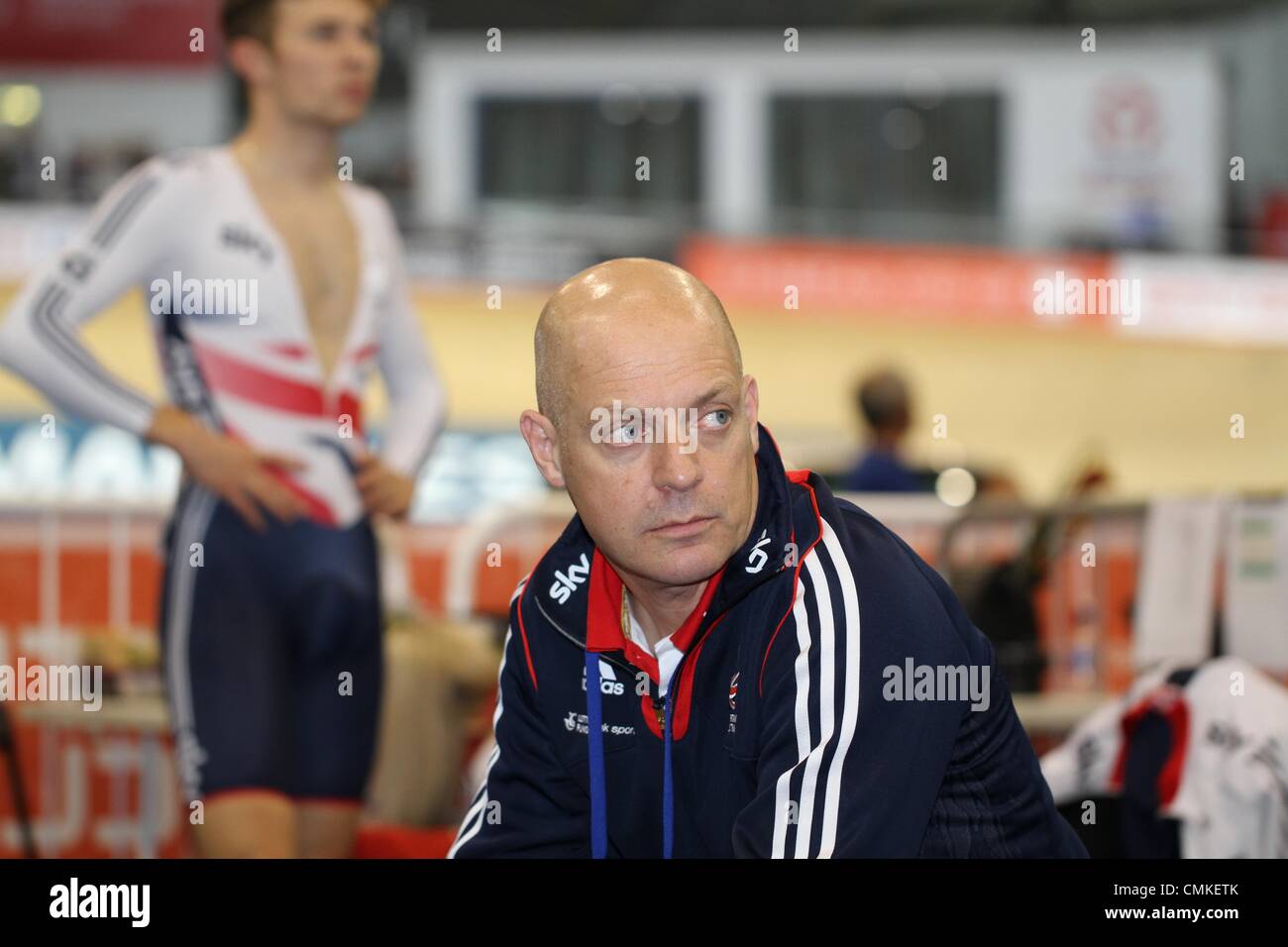 Ciclismo su pista World Cup, nazionale centro ciclistico, Manchester, Regno Unito. 2 Novembre 2013.Sir David Brailsford, prestazioni direttore del British Cycling Credit: stili di Neville/Alamy Live News Foto Stock