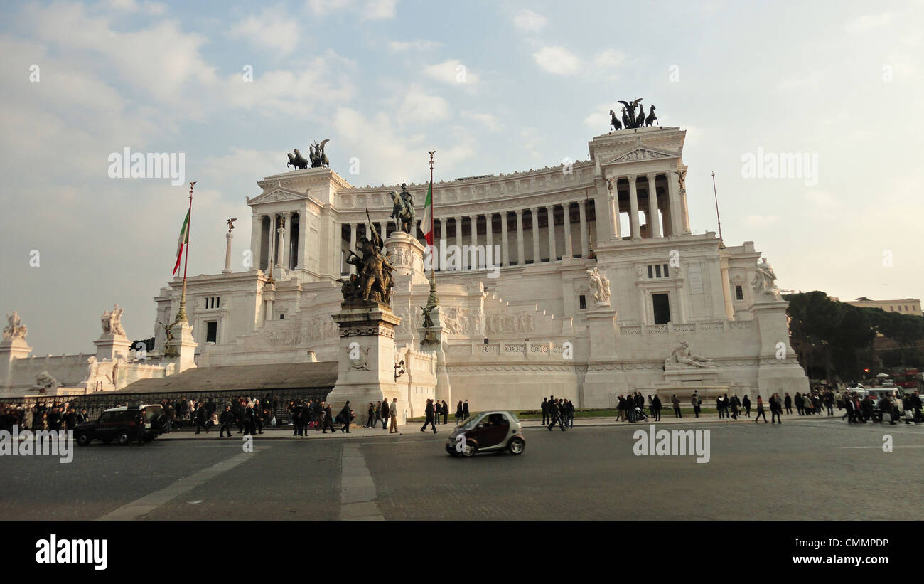 Piazza Venezia e Monumento a Vittorio Emanuele II in Roma, Italia. Foto Stock