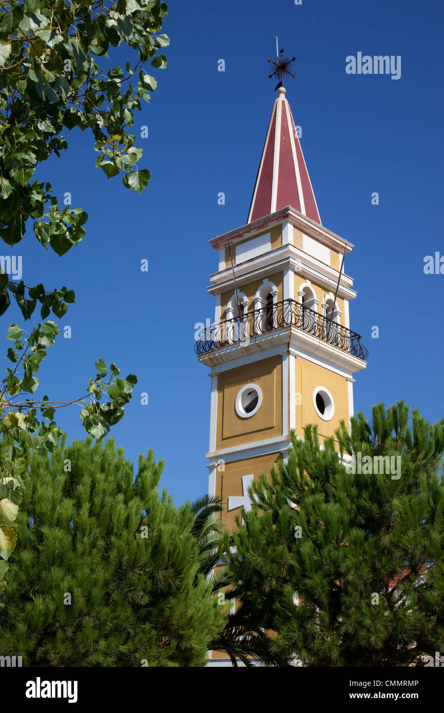 Il campanile della chiesa, Argassi, ZANTE, ISOLE IONIE, isole greche, Grecia, Europa Foto Stock