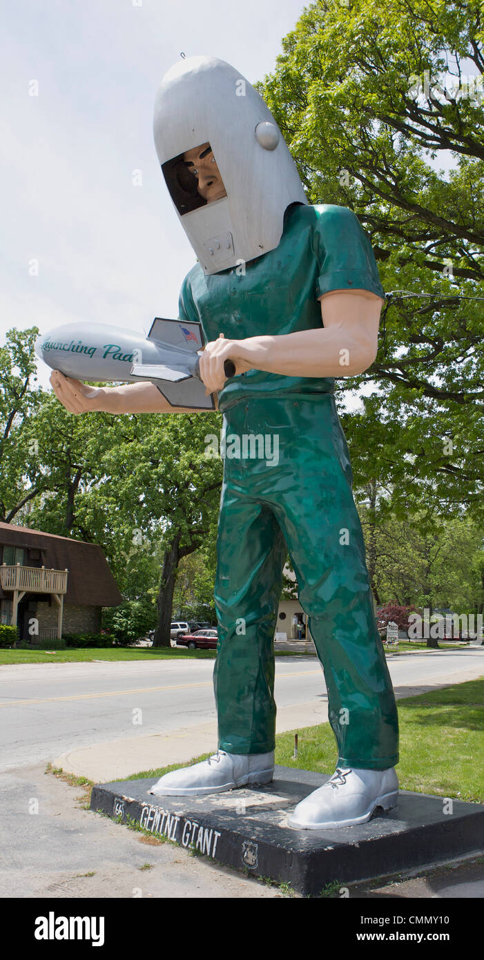 Spaceman marmitta uomo al trampolino di lancio Ristorante in Wilmington, IL Foto Stock