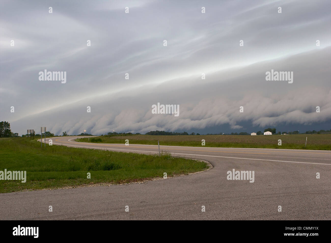 Tempesta davanti le nuvole in Olanda, Michigan Foto Stock