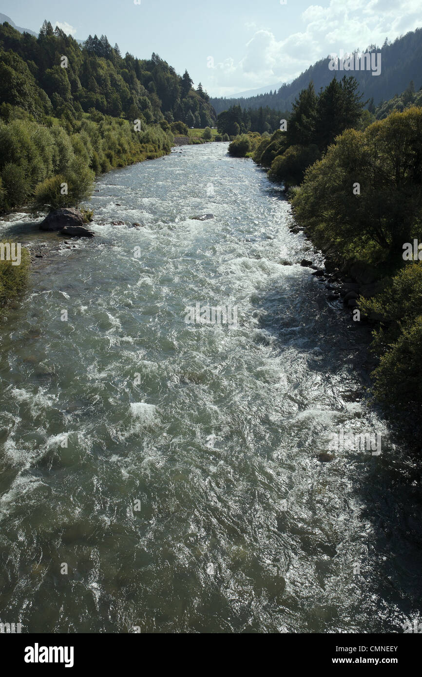 Il fiume Avisio, Cavalese Trentino Foto Stock