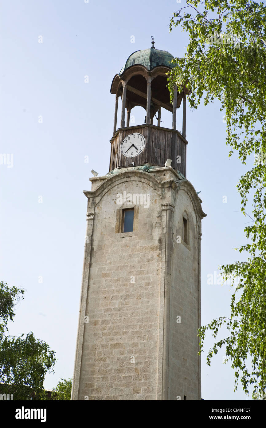 Torre dell'orologio in legno d'epoca, Razgrad, Bulgaria nord-orientale Foto Stock