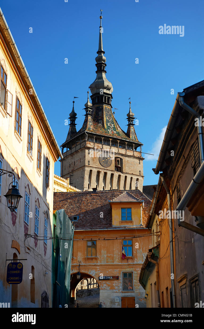 Medievale torre orologio & gate di Sighisoara sassone medievale fortificata cittadella, Transilvania, Romania Foto Stock