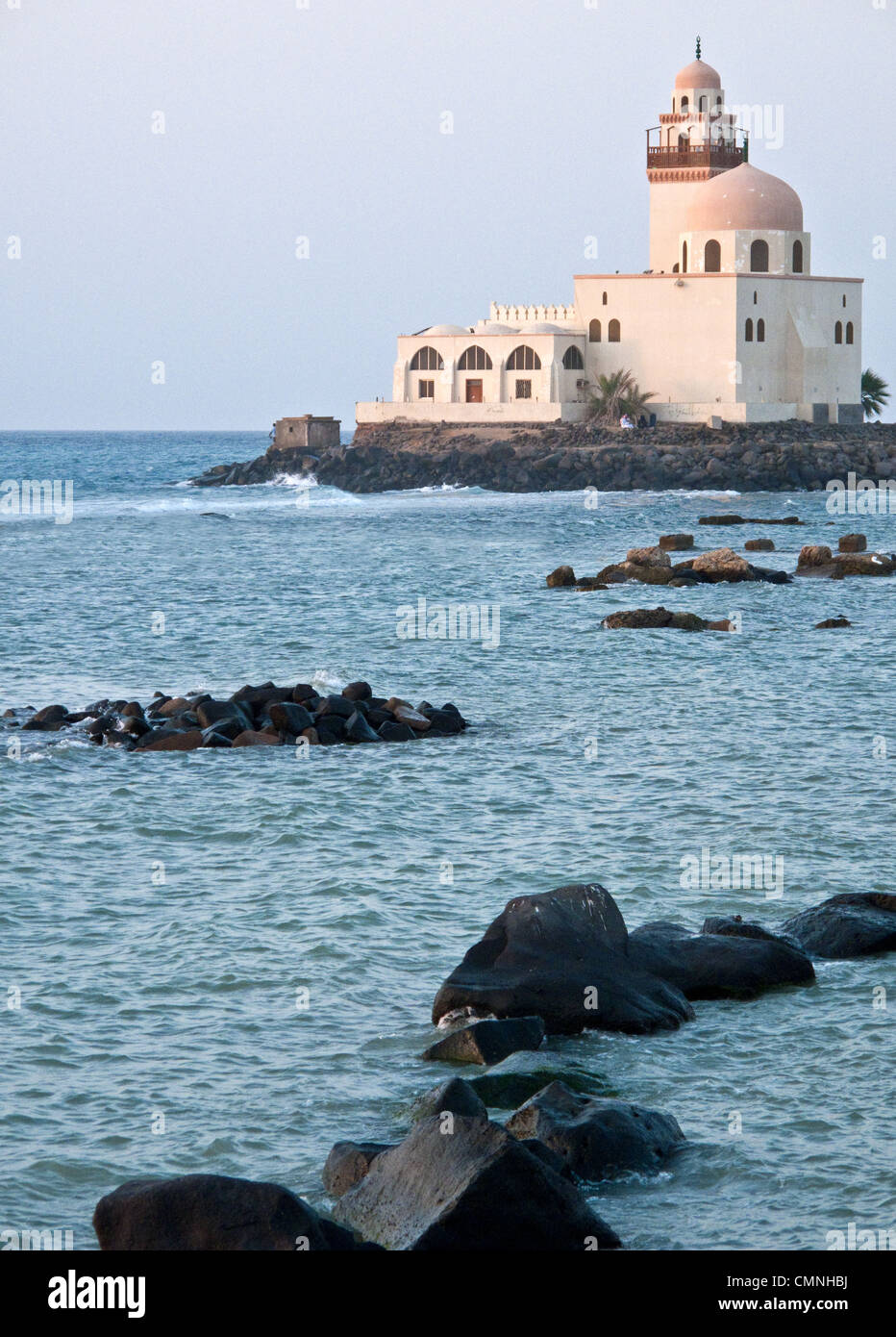 Asia Arabia Saudita la moschea di mare sul lungomare di Jeddah Foto Stock