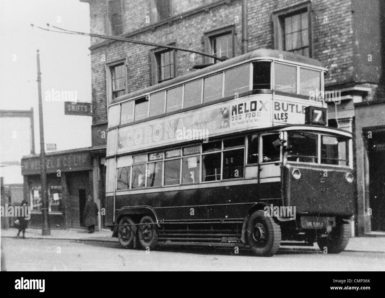 Guy filobus, Victoria Square, Wolverhampton, inizio XX sec. A Wolverhampton Corporation di proprietà di trasporto Guy "BTX' Foto Stock