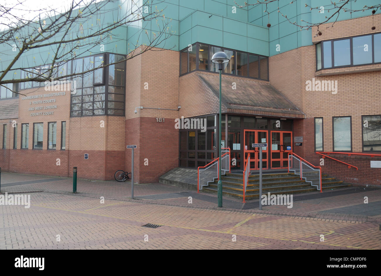 Hammersmith magistrati e giudici della gioventù e di West London County Court, Hammersmith, West London, Regno Unito. Foto Stock