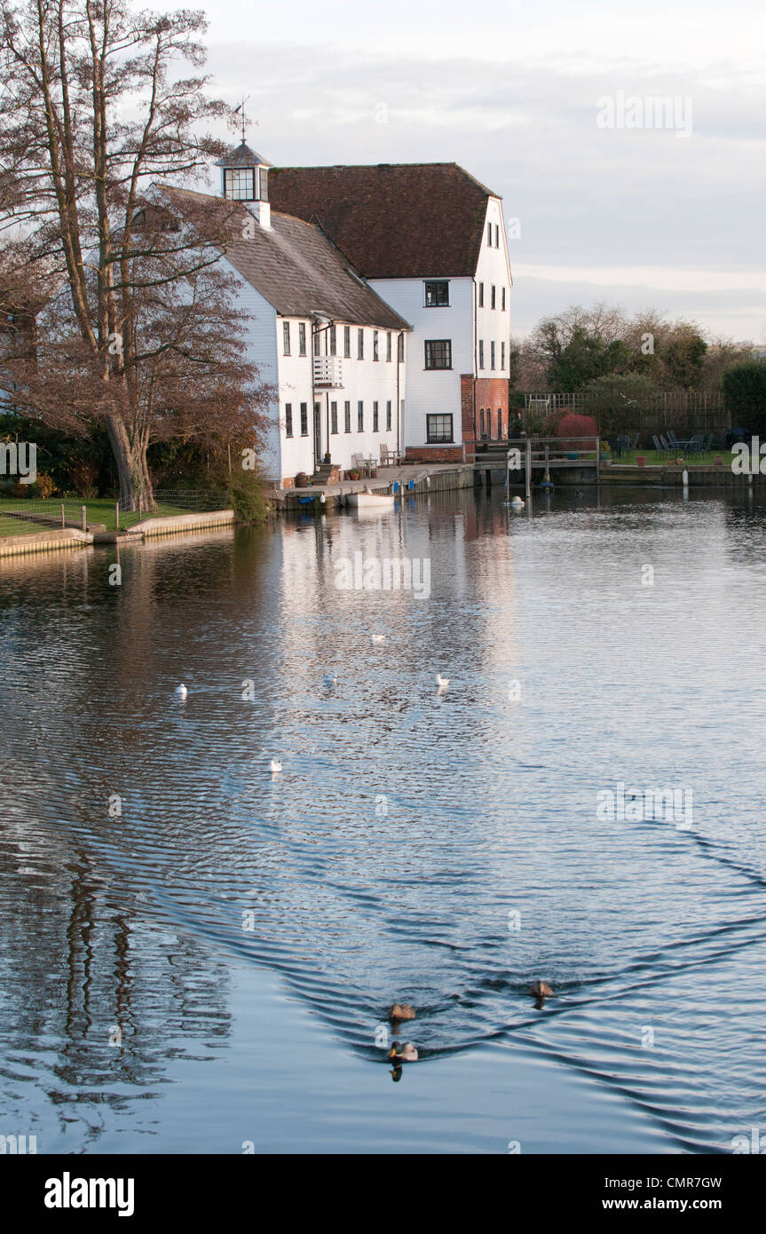 Hambleden mulino ad acqua, vicino a Henley on Thames, Oxfordshire, Regno Unito Foto Stock