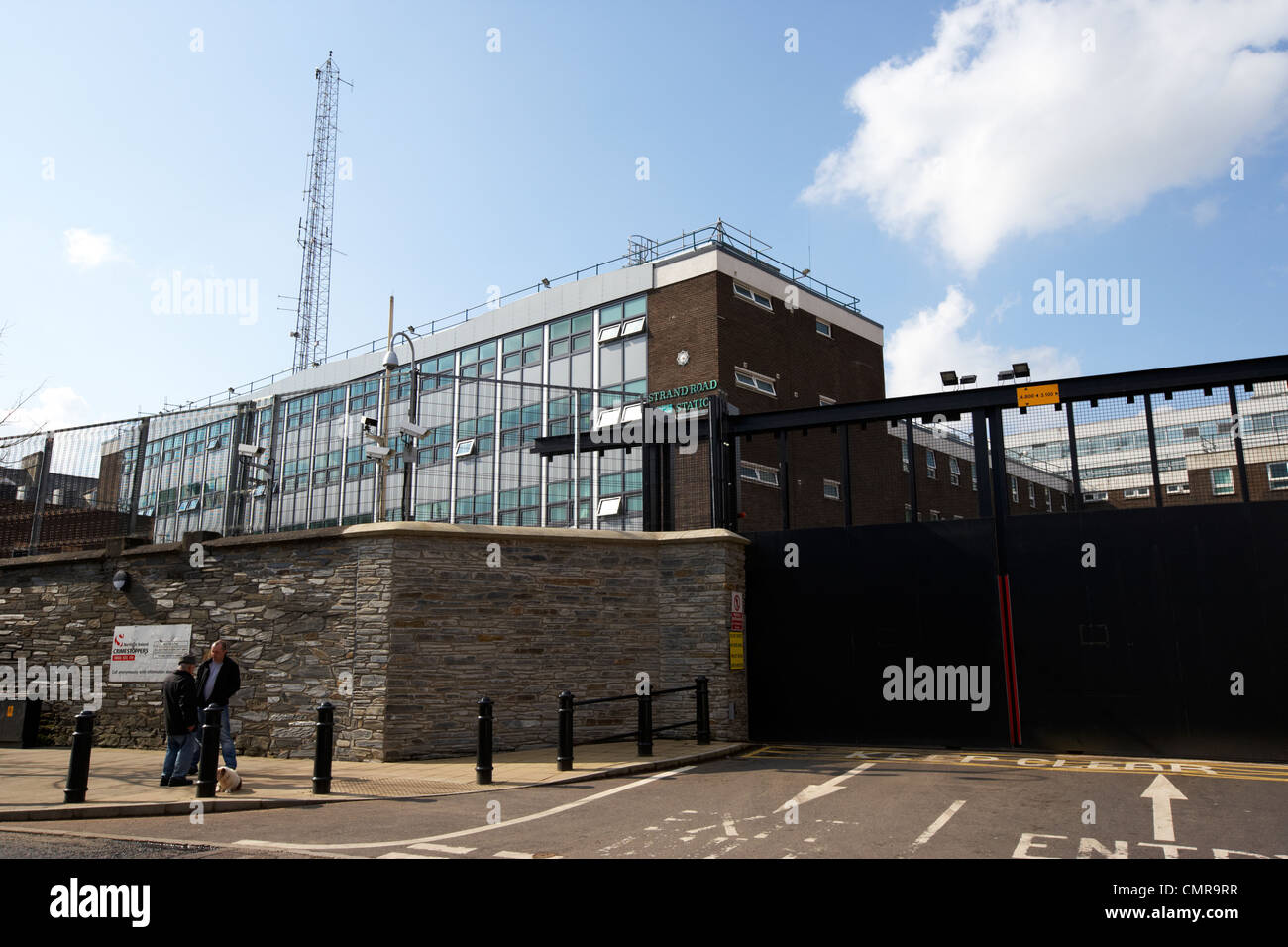 Strand road psni stazione di polizia di Derry City County Londonderry Irlanda del Nord Regno Unito. Foto Stock