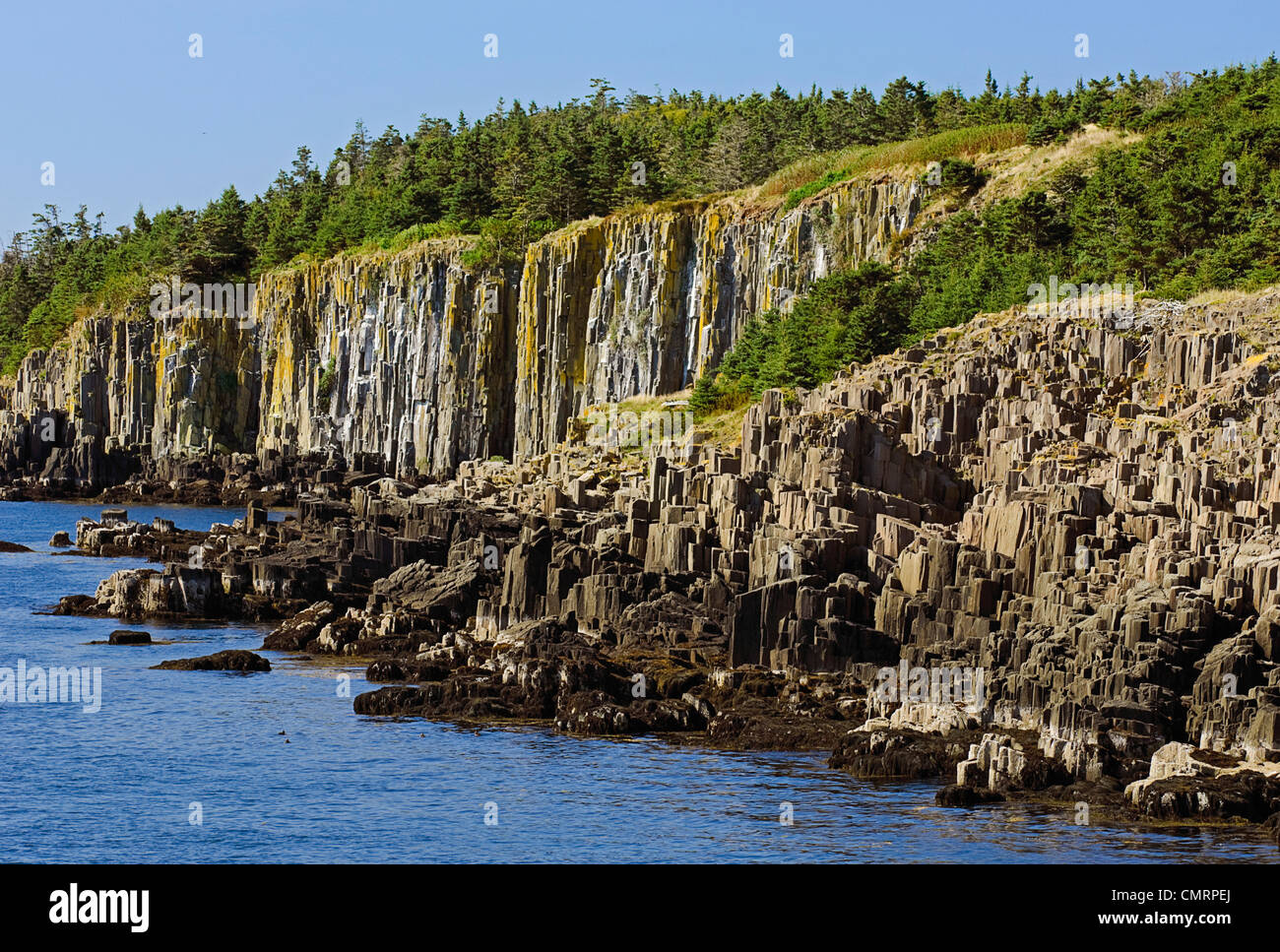 Jurassic basalto rocce laviche sulla riva sud di Brier Island, Baia di Fundy, Oceano Atlantico, Nova Scotia Foto Stock