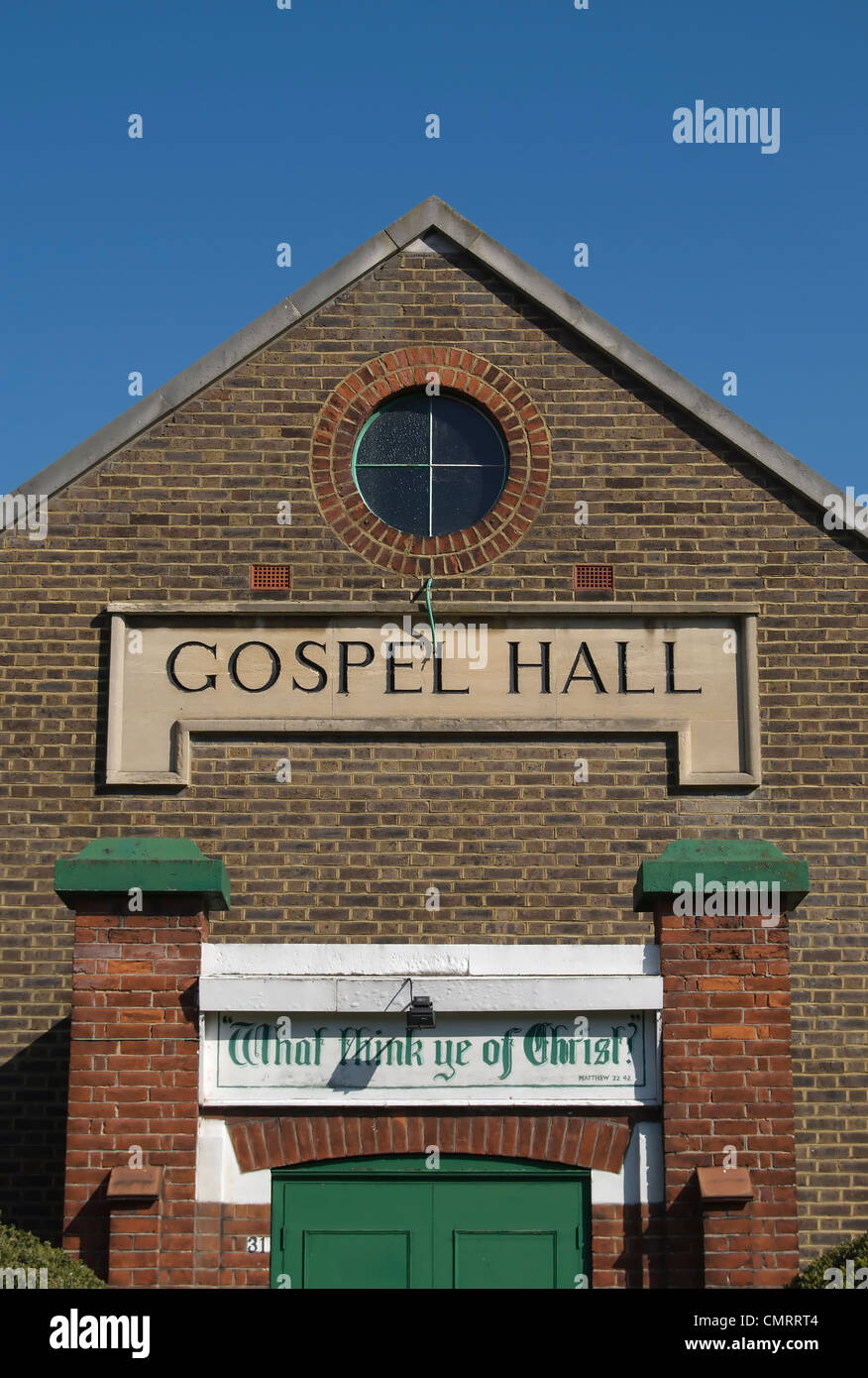 Vangelo hall di Hounslow, Middlesex, Inghilterra, con citazione dal libro di Matteo sopra l'ingresso, 'che cosa pensate voi di Cristo?". Foto Stock