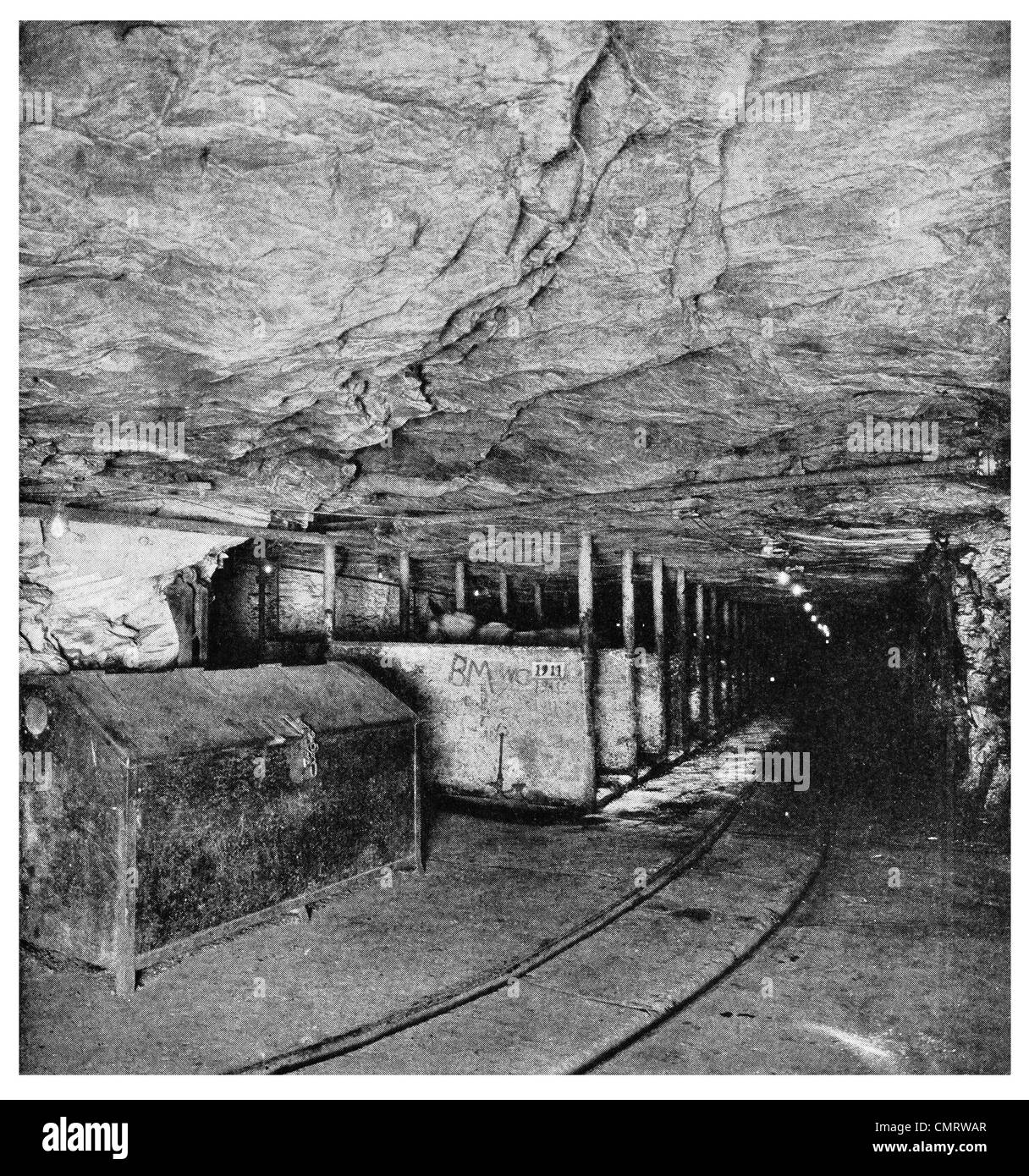 1918 della miniera di carbone di mulo maneggio stabile di sughero e bottiglia mia Scranton Pennsylvania Foto Stock