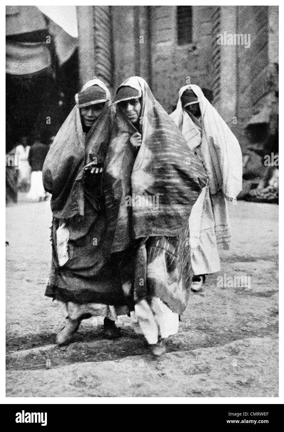 1919 donna ebrea street di Bagdad in Iraq Foto Stock