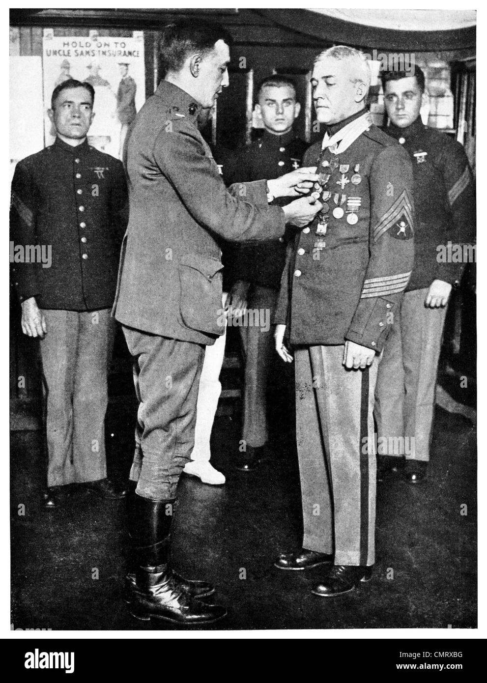 1919 Il sergente Dan Daly Marine Francese premiato Medaille Militaire medaglia Foto Stock