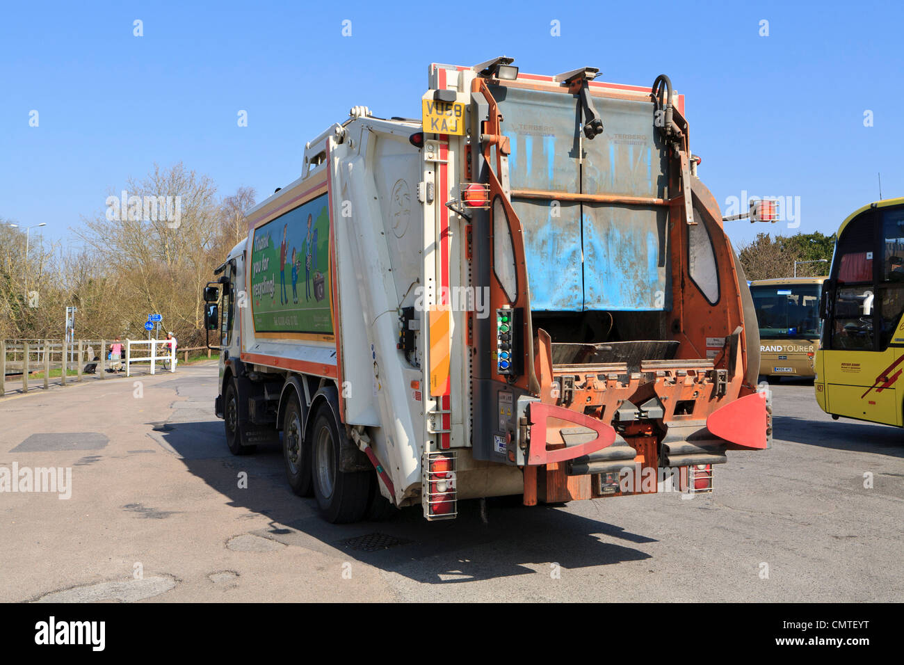 Regno Unito rifiutare il carrello parcheggiato Foto Stock