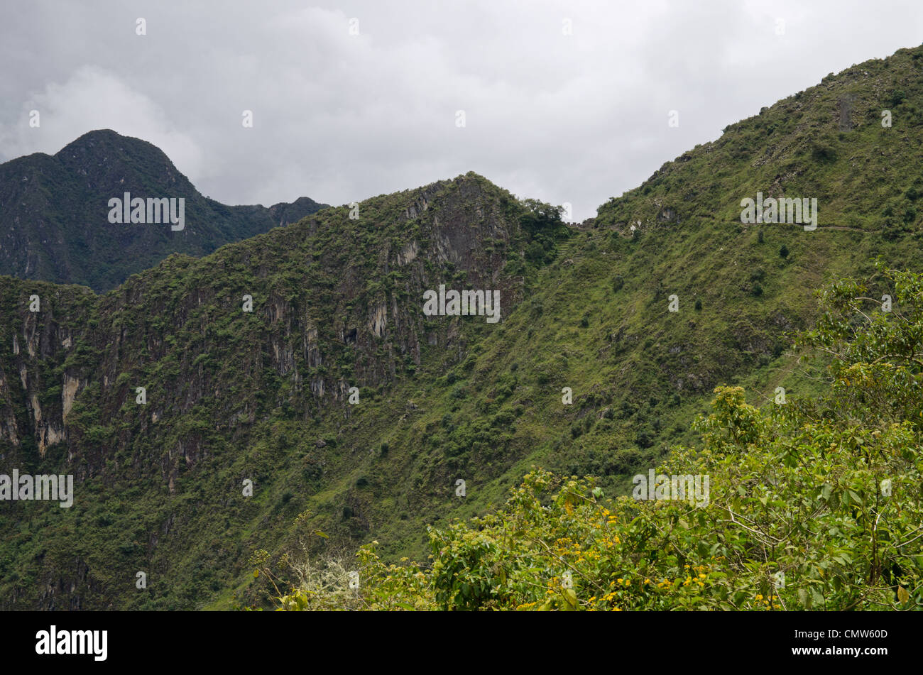 Vista da Machu Picchu verso la porta del sole Foto Stock