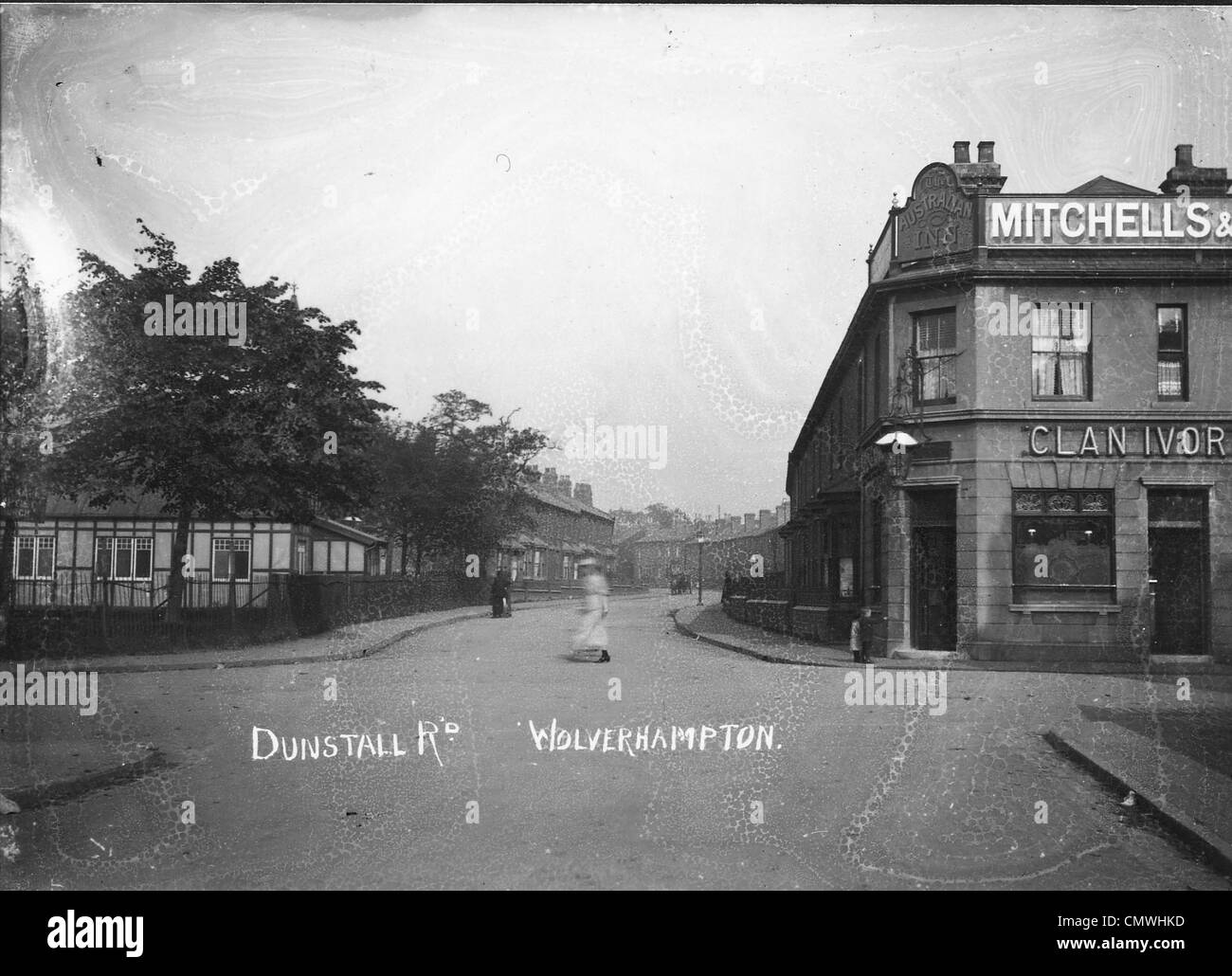 Dunstall Road, Wolverhampton, inizio XX sec. Dunstall Road che mostra la Mitchells & Butler's proprietà Australian Inn (a destra) Foto Stock