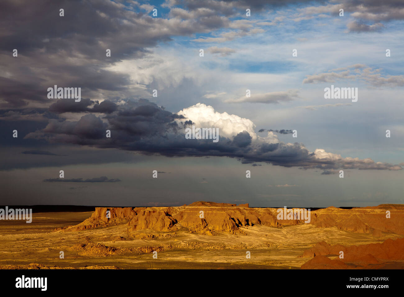 Paesaggio di Bayanzag ("flaming Cliffs'), Deserto dei Gobi area , la Mongolia Foto Stock