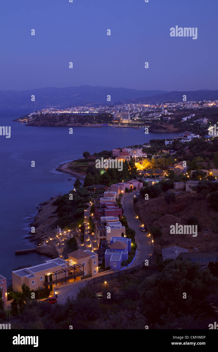 Agios Nikolaos di sera. Creta. Grece. Foto Stock