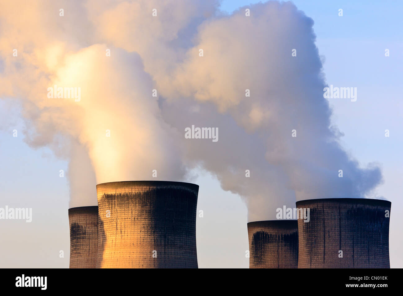 Per la produzione di energia elettrica a carbone, stazione Fiddlers Ferry, Inghilterra Foto Stock