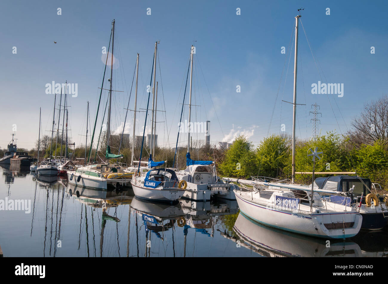 Fiddlers Ferry bacino yacht sul vecchio Sankey canal a Penketh Foto Stock