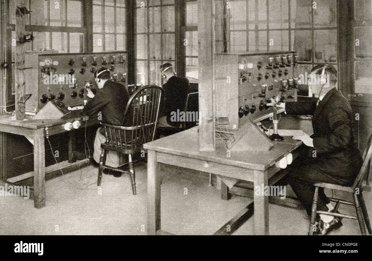 La trasmissione wireless camera a Croydon Aerodrome, Londra, Inghilterra, e che è stato riaperto nel 1928. Foto Stock