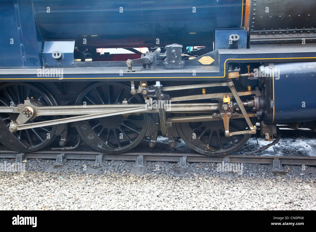 Ruote motrici e la valvola marcia su un 2-8-0 S&D locomotiva di West Somerset Railway, Minehead. Foto Stock