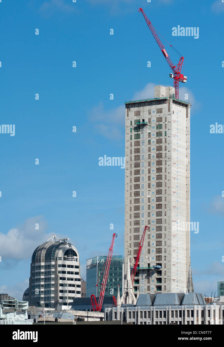 Grattacielo a 20 Fenchurch Street in costruzione nella città di Londra, Inghilterra. Foto Stock
