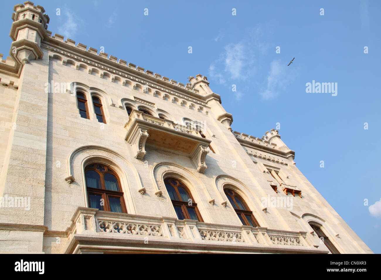 Facciata del castello di Miramare a Trieste Italia Foto Stock