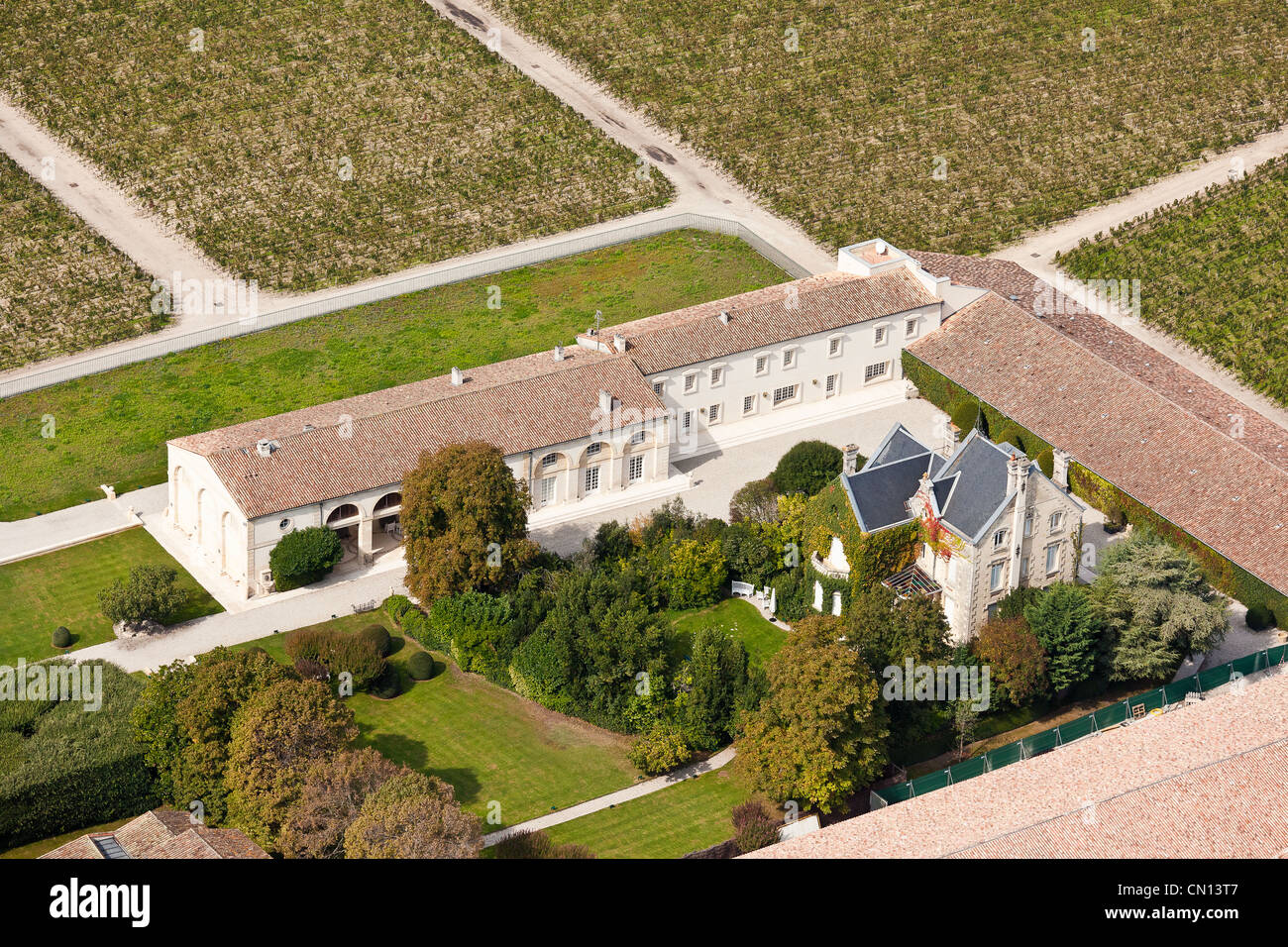 Francia, Gironde, Pauillac, Chateau Mouton Rothschild, 1° crescita Pauillac (vista aerea) Foto Stock