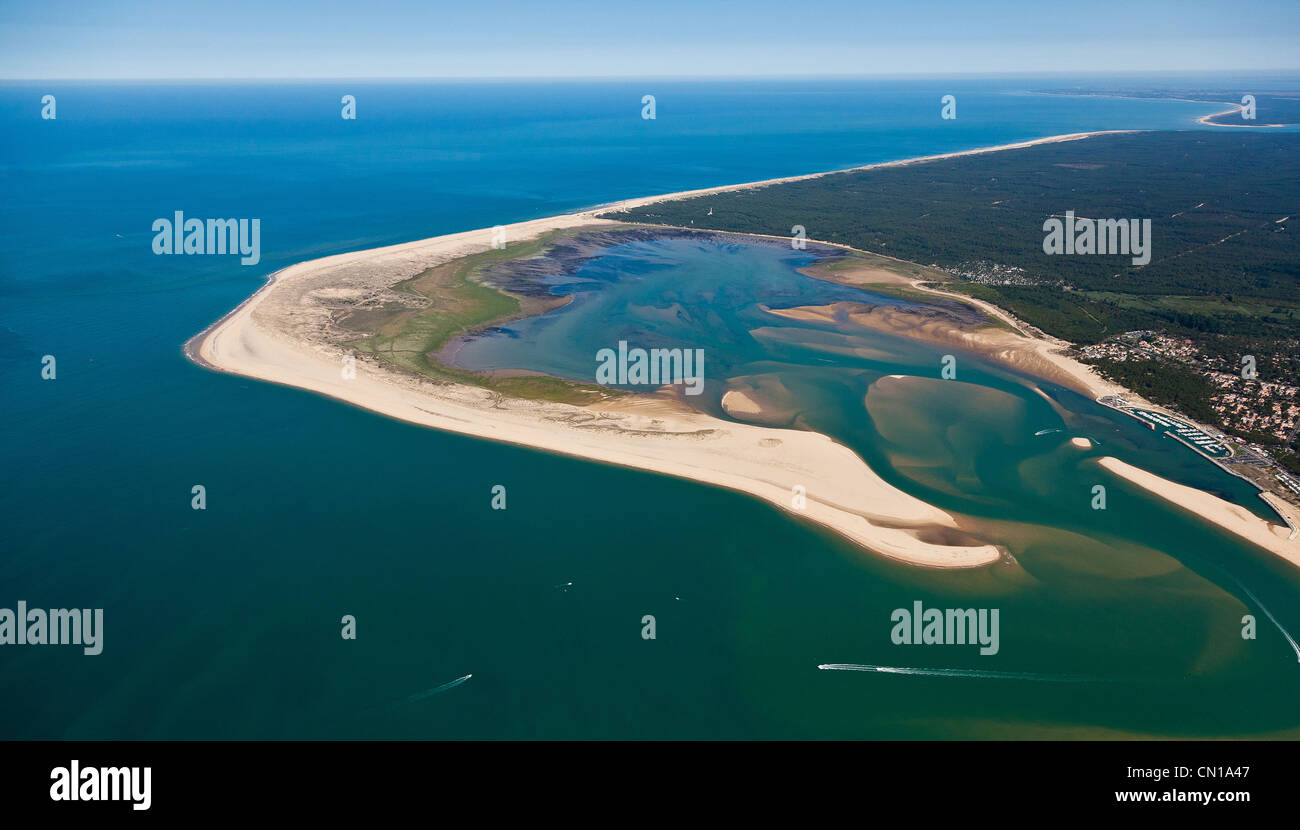 Francia, Charente Maritime, Les Mathes, Pointe de La Coubre (vista aerea) Foto Stock