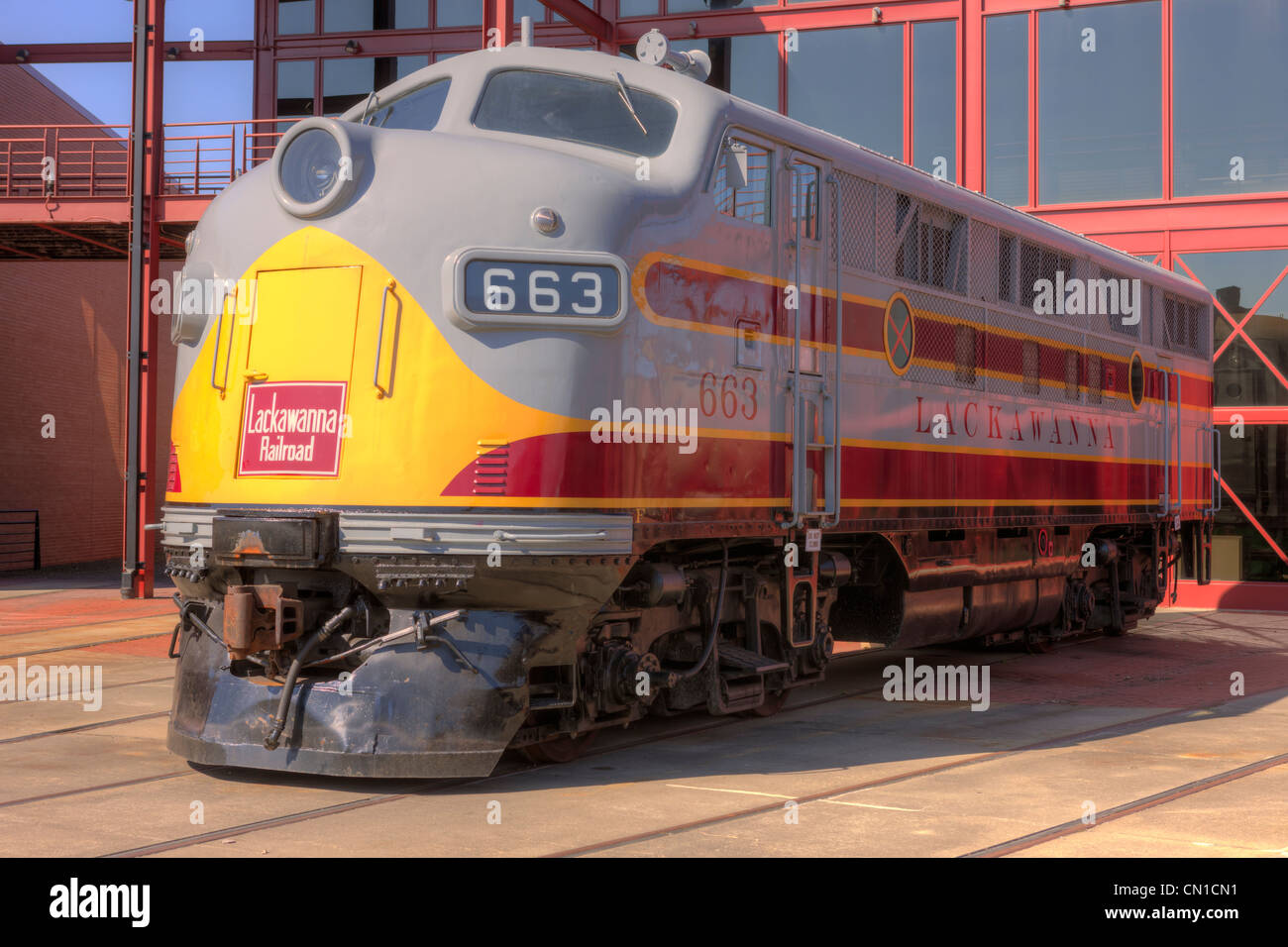 EMC F3 locomotiva diesel in Lackawanna livrea a Steamtown Sito Storico Nazionale di Scranton, Pennsylvania. Foto Stock