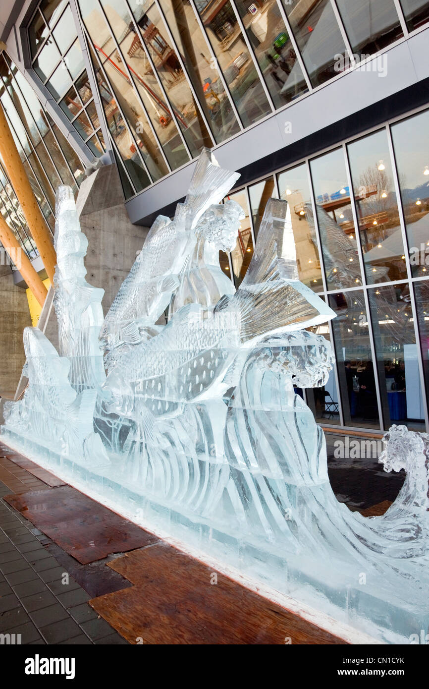 Sculture di ghiaccio, Richmond Olympic Oval, 2010 Skaing velocità Venue, Richmond, British Columbia Foto Stock