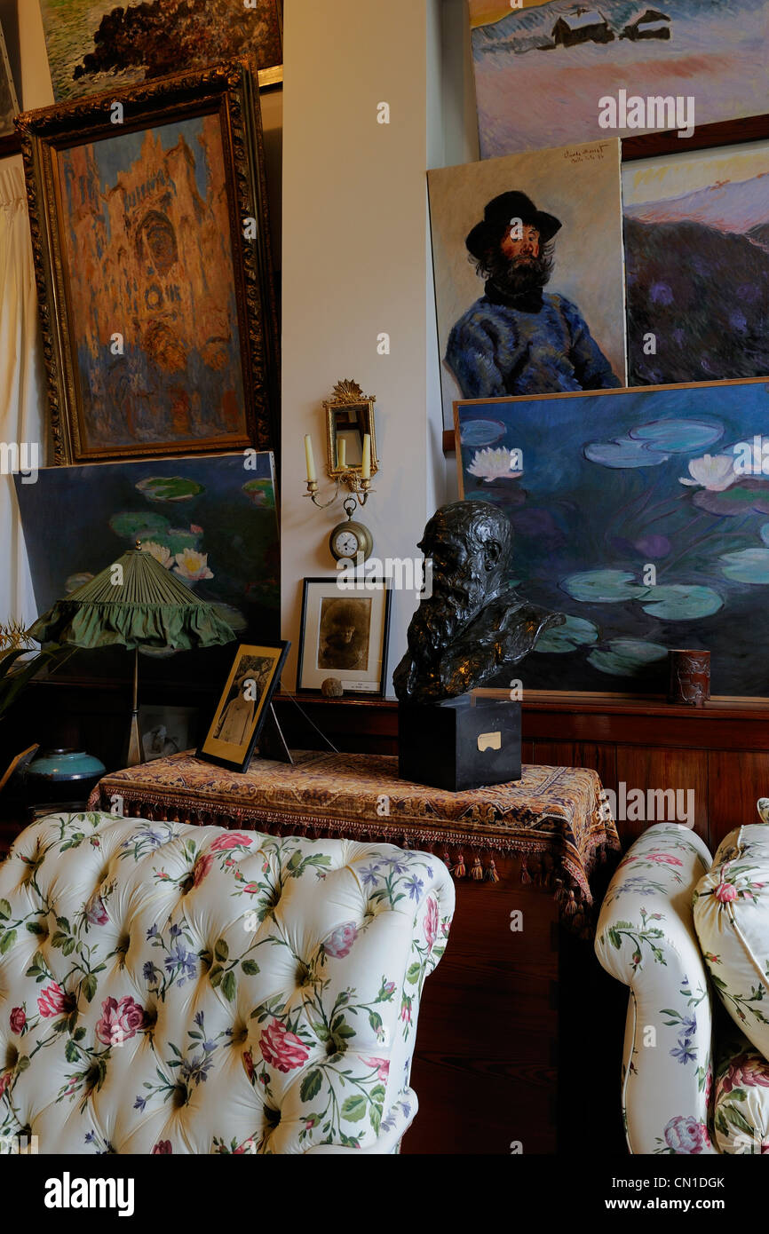 Francia, Eure, Giverny, Claude Monet 's house, primo workshop convertiti in soggiorno e camera di presentazione nel suo Foto Stock