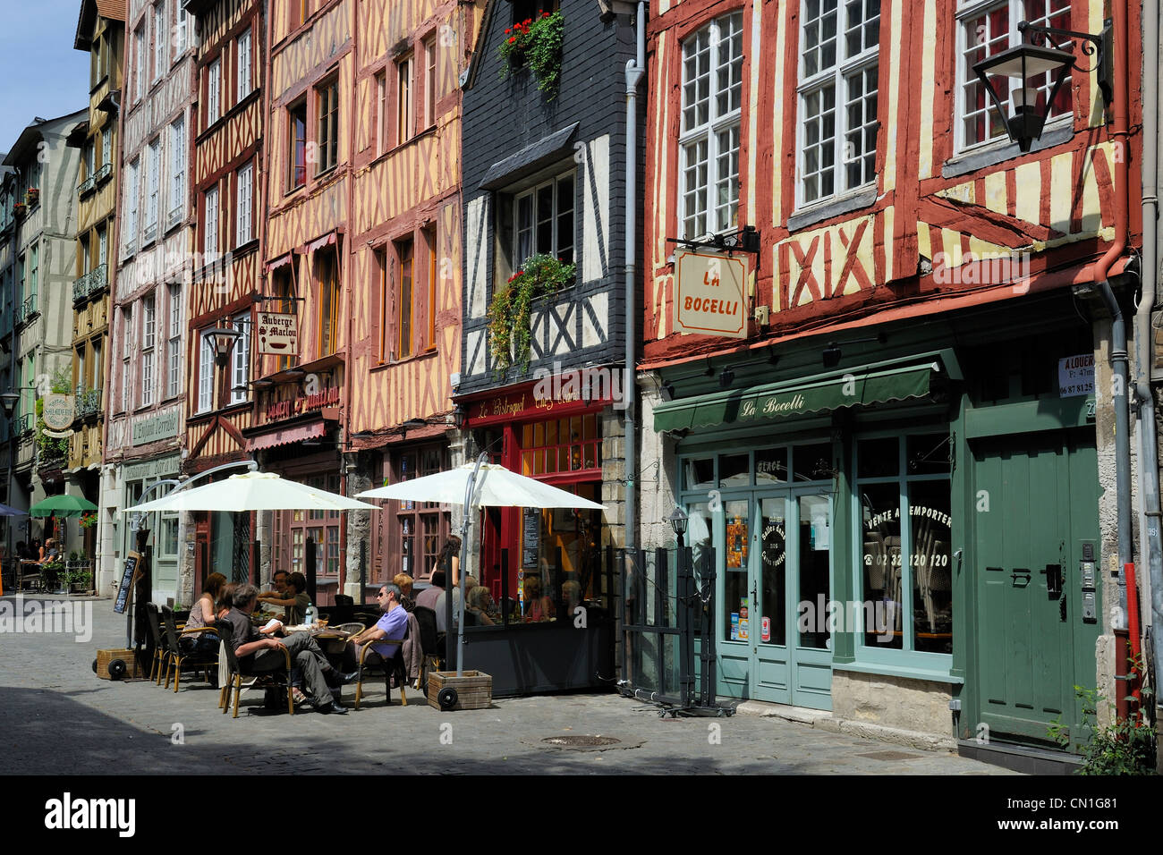 Francia, Seine Maritime, Rouen, la via medievale Martainville accanto alla Santa Chiesa Maclou Foto Stock