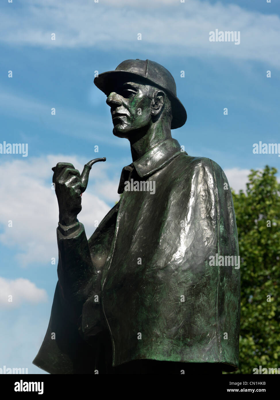 Londra Inghilterra Baker Street Statua di Sherlock Holmes eretto da Sherlock Holmes Society di Londra Foto Stock