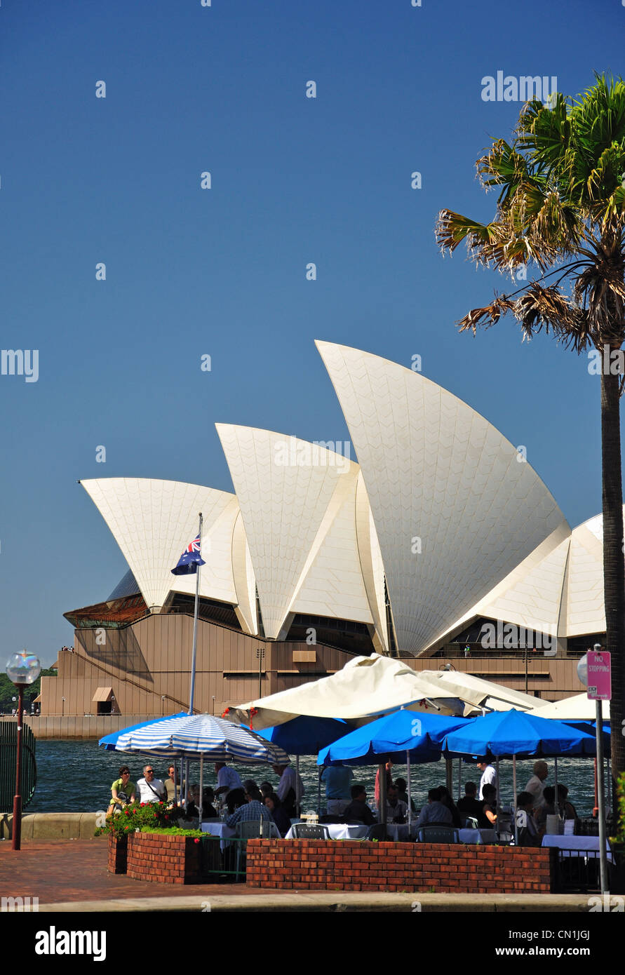 Peter Doyles presso il molo ristorante e Sydney Opera House, Bennelong Point, Sydney, Nuovo Galles del Sud, Australia Foto Stock