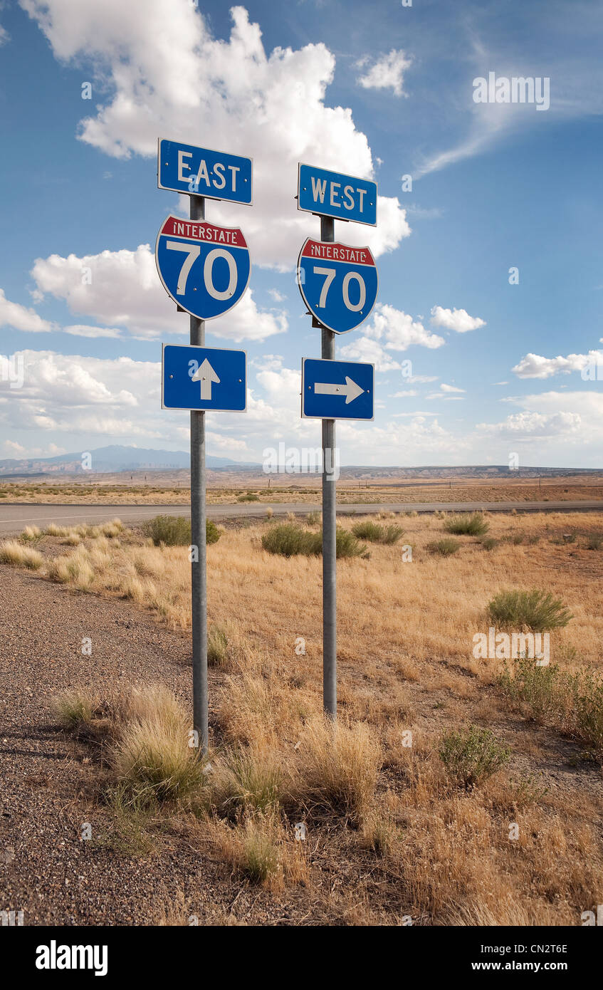 Segnaletica stradale americana immagini e fotografie stock ad alta  risoluzione - Alamy