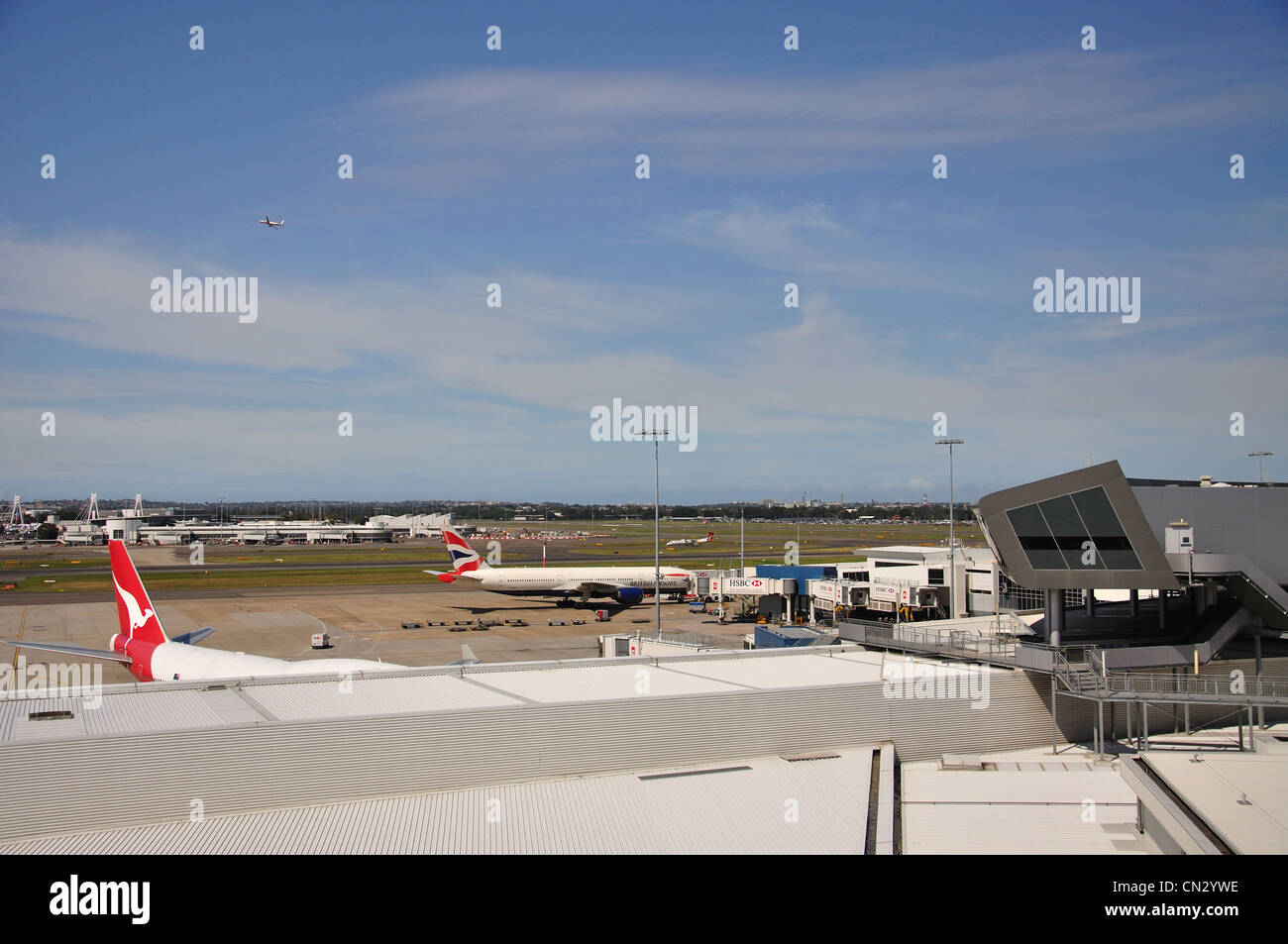 Cancelli e pista di Sydney (Kingsford Smith) aeroporto, mascotte, Sydney, Nuovo Galles del Sud, Australia Foto Stock