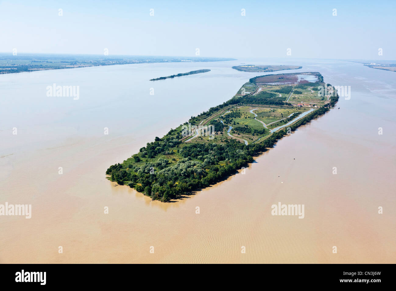 Francia, Gironde, Blaye, nuova isola (vista aerea) Foto Stock