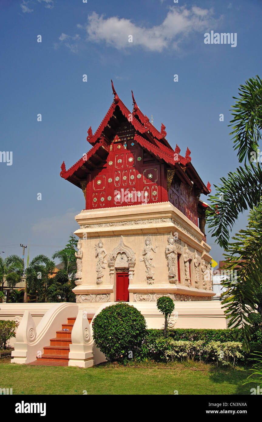 Ho Trai (Biblioteca di sacre scritture buddista), Wat Phra Singh, Chiang Mai e Chiang Mai Provincia, Thailandia Foto Stock