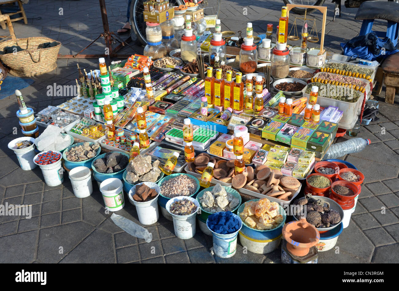 In stallo Djemaa el Fna a Marrakech, Marocco Foto Stock