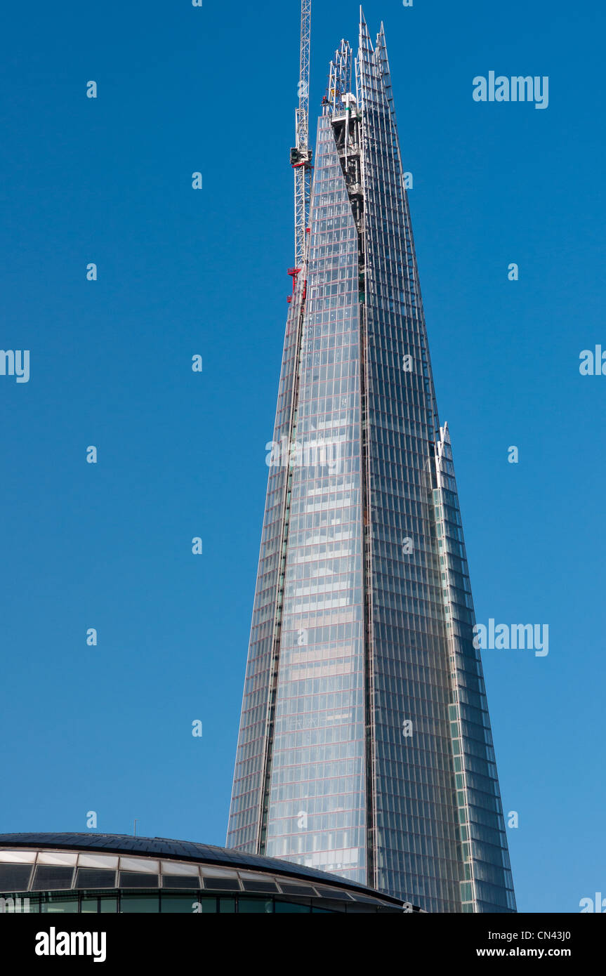 Il frammento di vetro sopra il Municipio di Londra, Inghilterra. Foto Stock