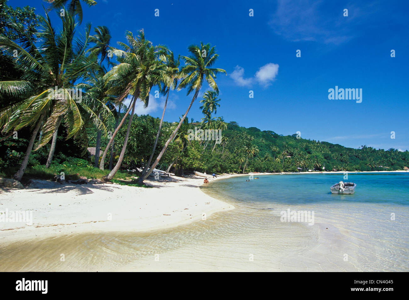 Francia, Polinesia francese, arcipelago sottovento, Bora Bora, spiaggia di Matira Foto Stock